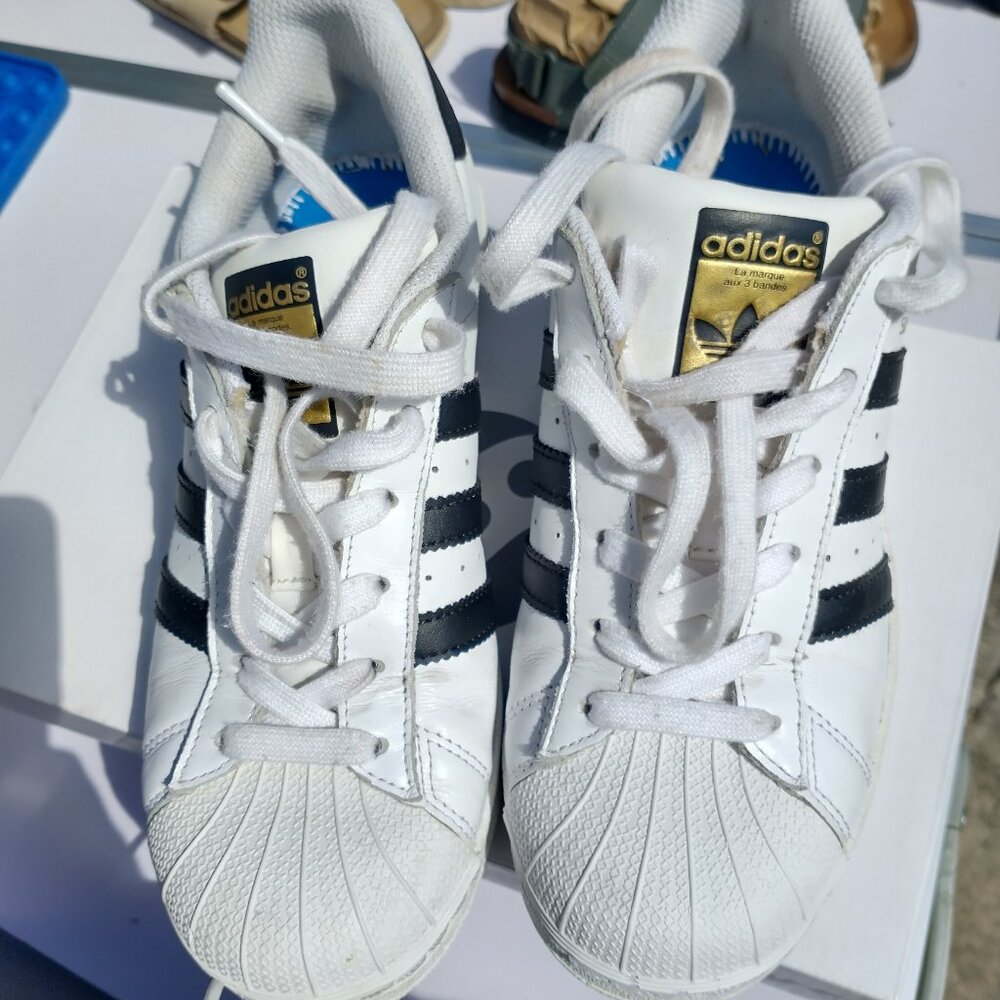 Adidas Superstar